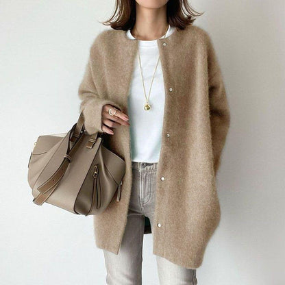 LM | Trendy and elegant winter cardigan