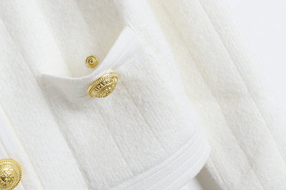 LM | Modern and comfortable winter cardigan