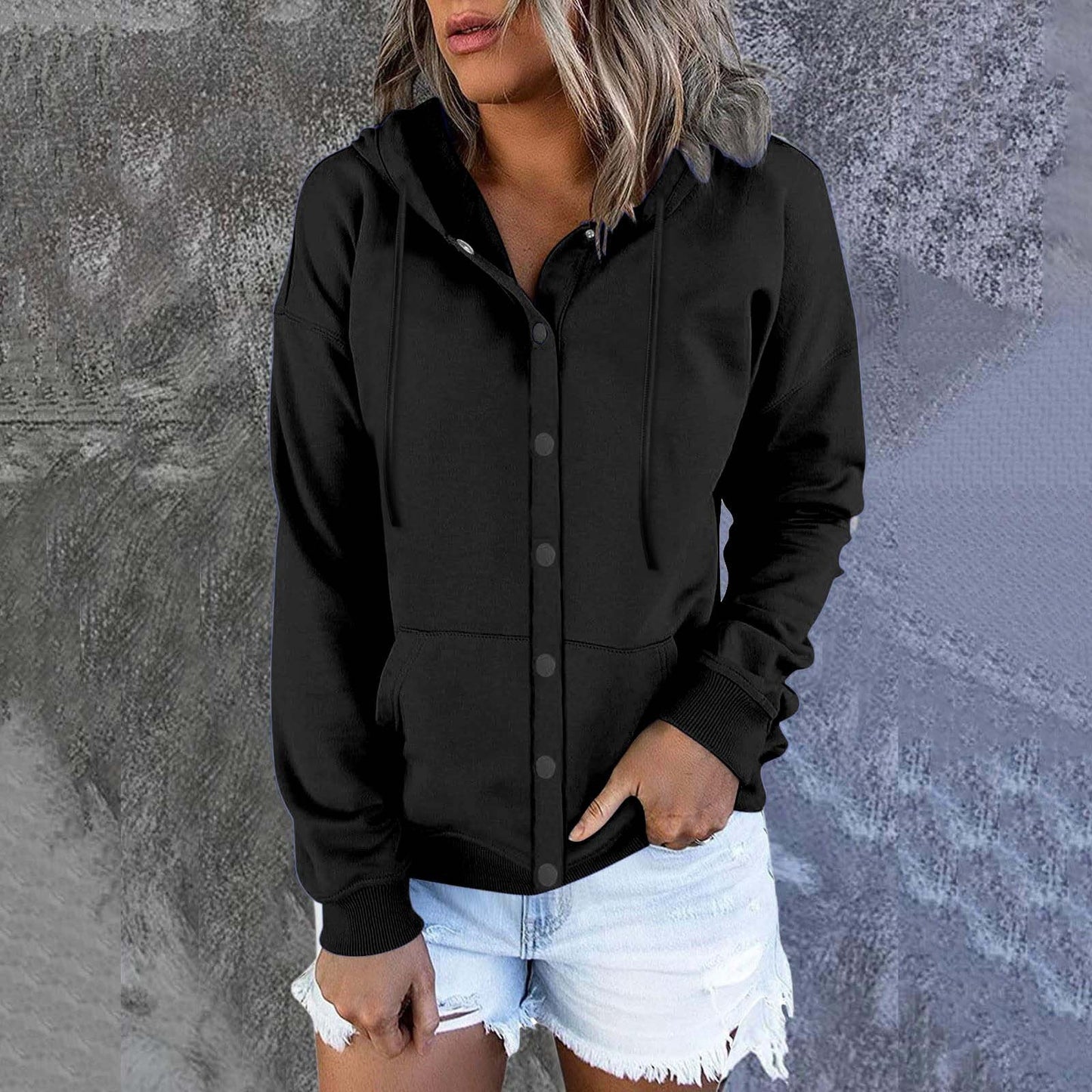 LM | Uncomplicated and chic winter jacket