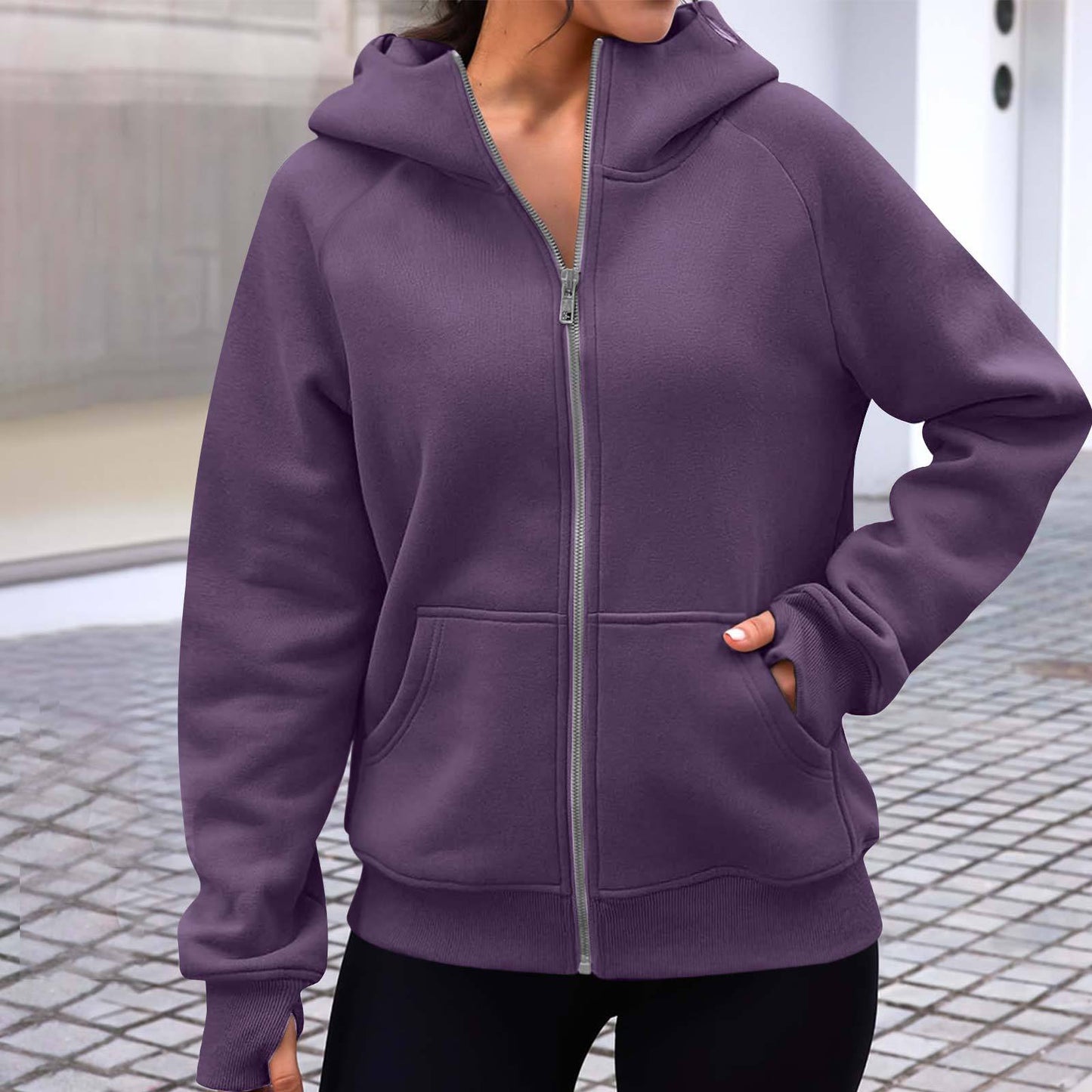 LM | Modern and comfortable winter sweater