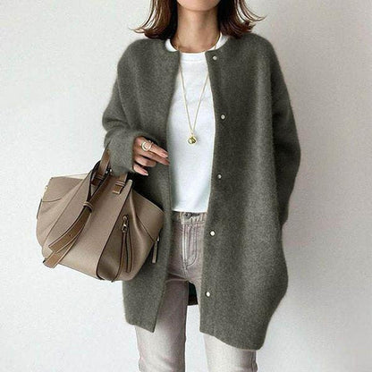 LM | Trendy and elegant winter cardigan