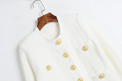 LM | Modern and comfortable winter cardigan