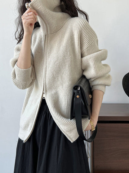 LM | Effortless and elegant winter sweaters