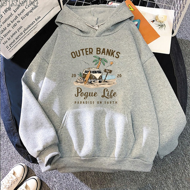 LM | Trendy and elegant winter sweater