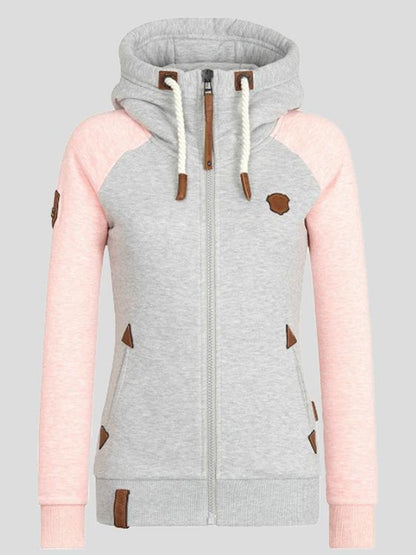 LM | Timelessly elegant winter hoodie