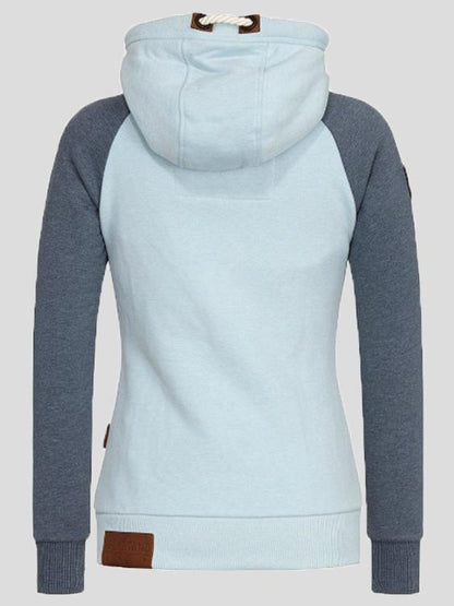 LM | Timelessly elegant winter hoodie