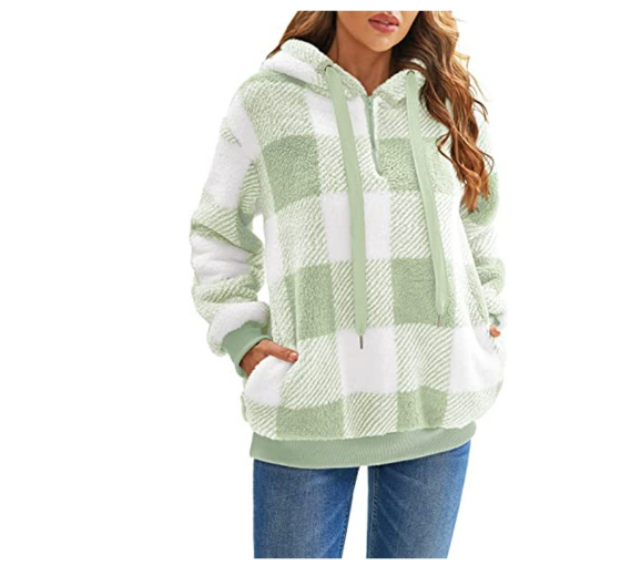 LM | Fashionable and effortless winter sweater