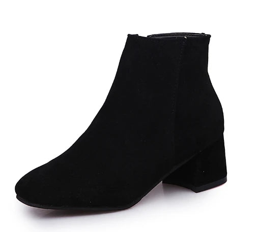 Versatile and Supportive Orthopedic Boots