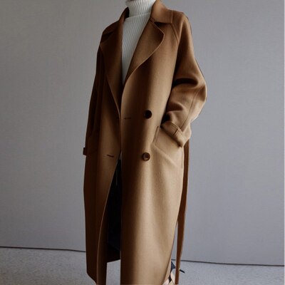LM | Fashionable and minimalist winter jacket