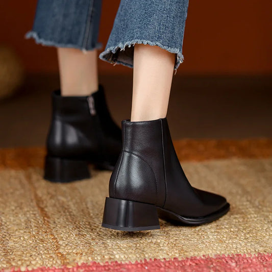 Tailored and Comfortable Orthopedic Boots
