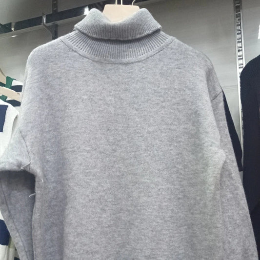 Chic and Comfortable Sweater