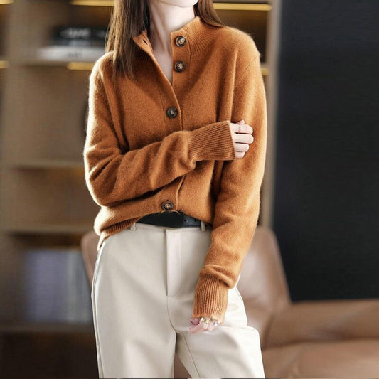 LM | Effortless and chic winter sweaters