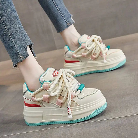 Comfortable and Fashionable Orthopedic Sneakers