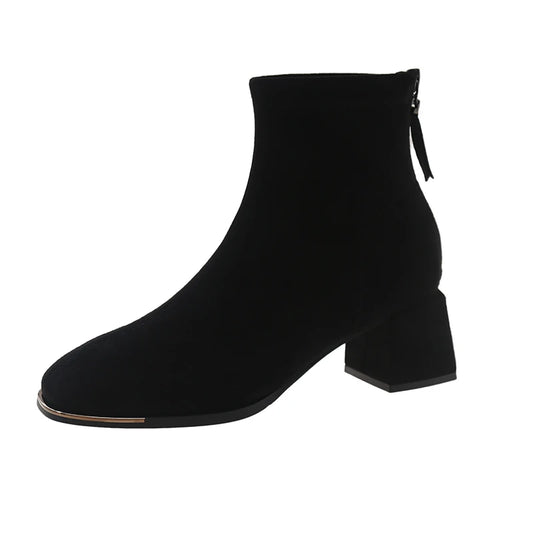 Tailored and Comfortable Orthopedic Boots