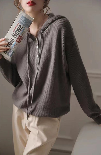 LM | Trendy and elegant winter sweater