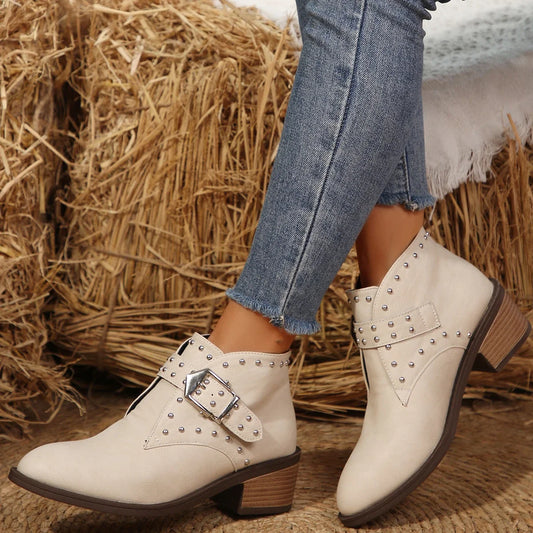 Tailored and Comfortable Orthopedic Boots