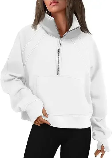 LM | Uncomplicated and trendy winter sweater