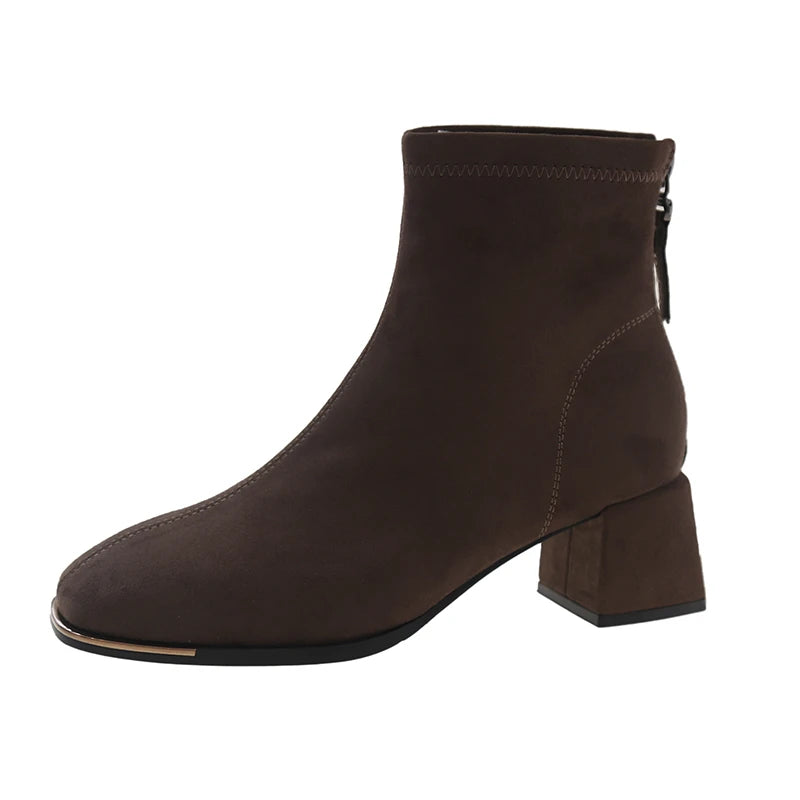 Tailored and Comfortable Orthopedic Boots