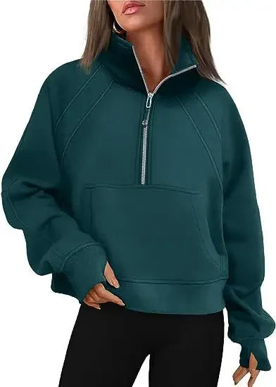 LM | Uncomplicated and trendy winter sweater