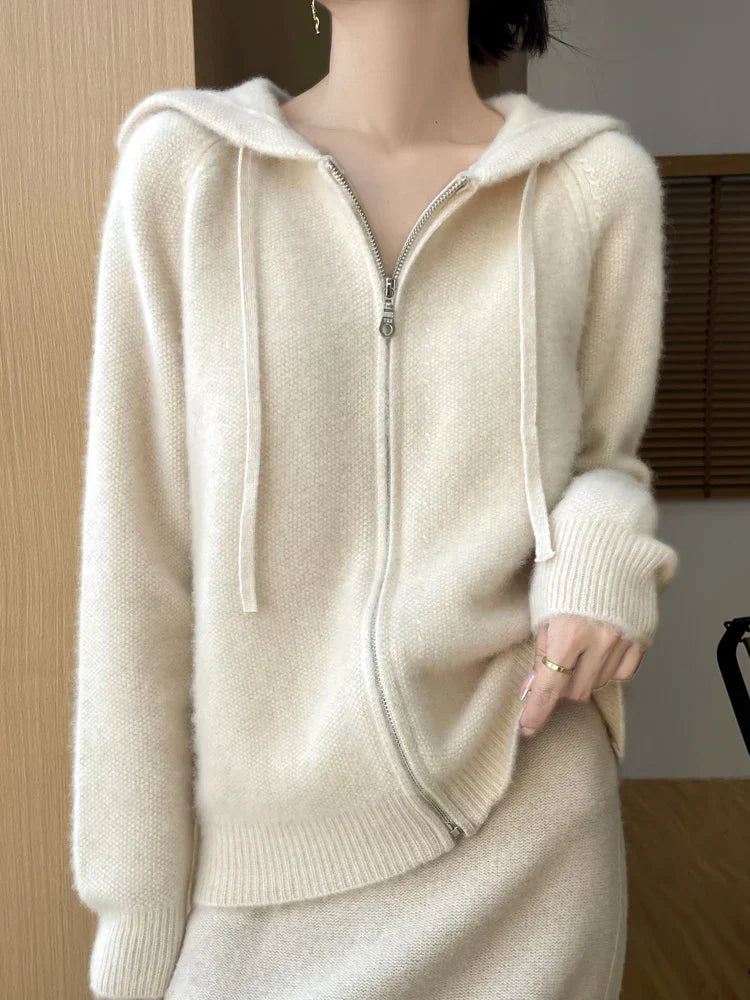 LM | Effortless and chic winter cardigan