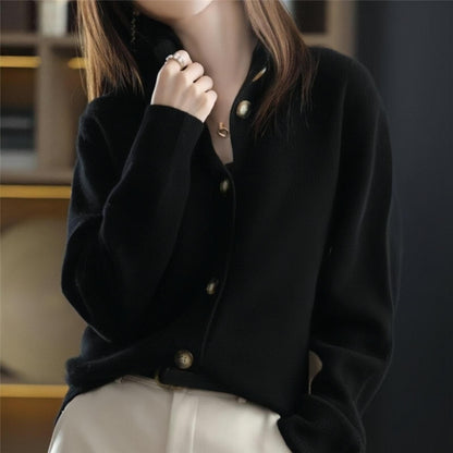 LM | Effortless and chic winter sweaters