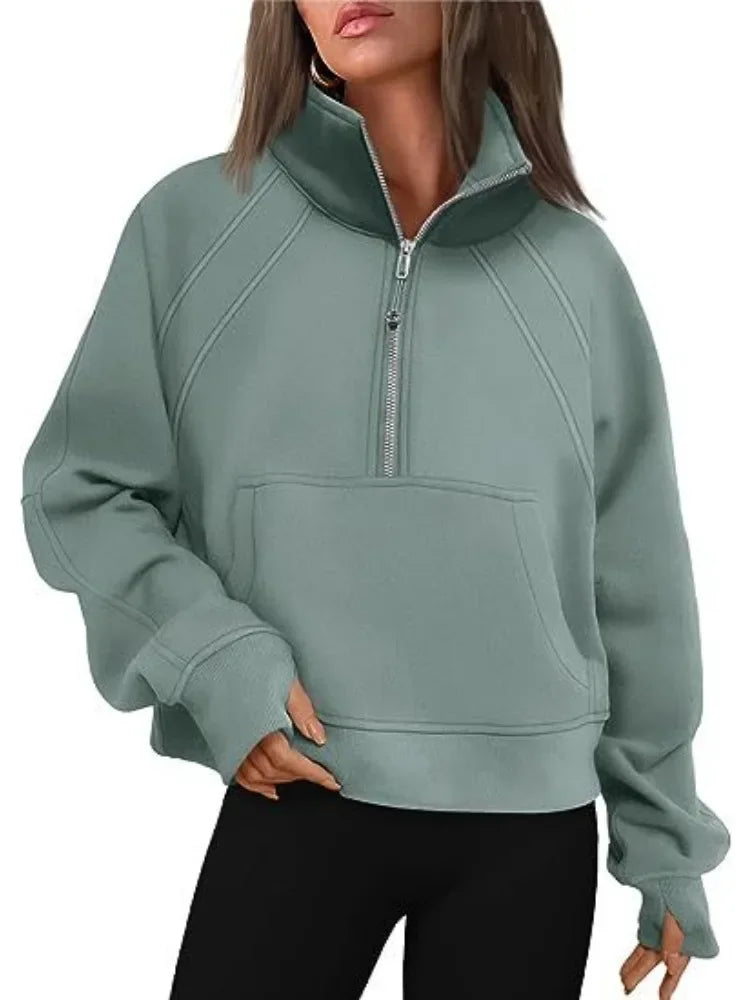LM | Uncomplicated and trendy winter sweater