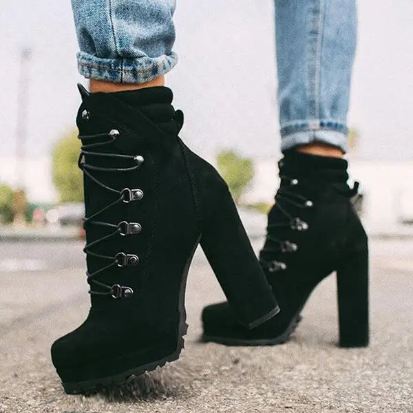 Tailored and Comfortable Orthopedic Boots