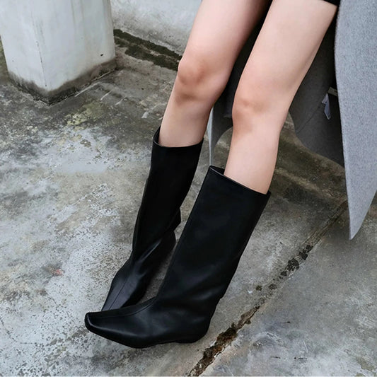 Cowhide Zapatos De Mujer Autumn and Winter New Simple Square Head Low Heel Boots  Sleeve Boots for Women Hot Selling