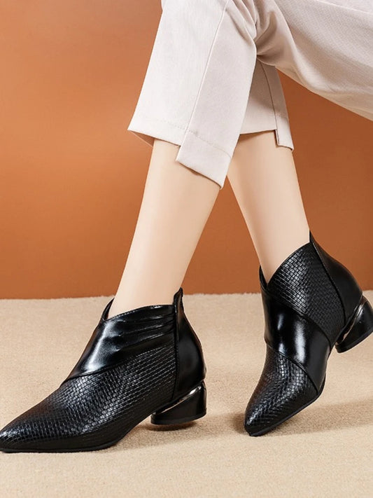Durable and Supportive Orthopedic Boots