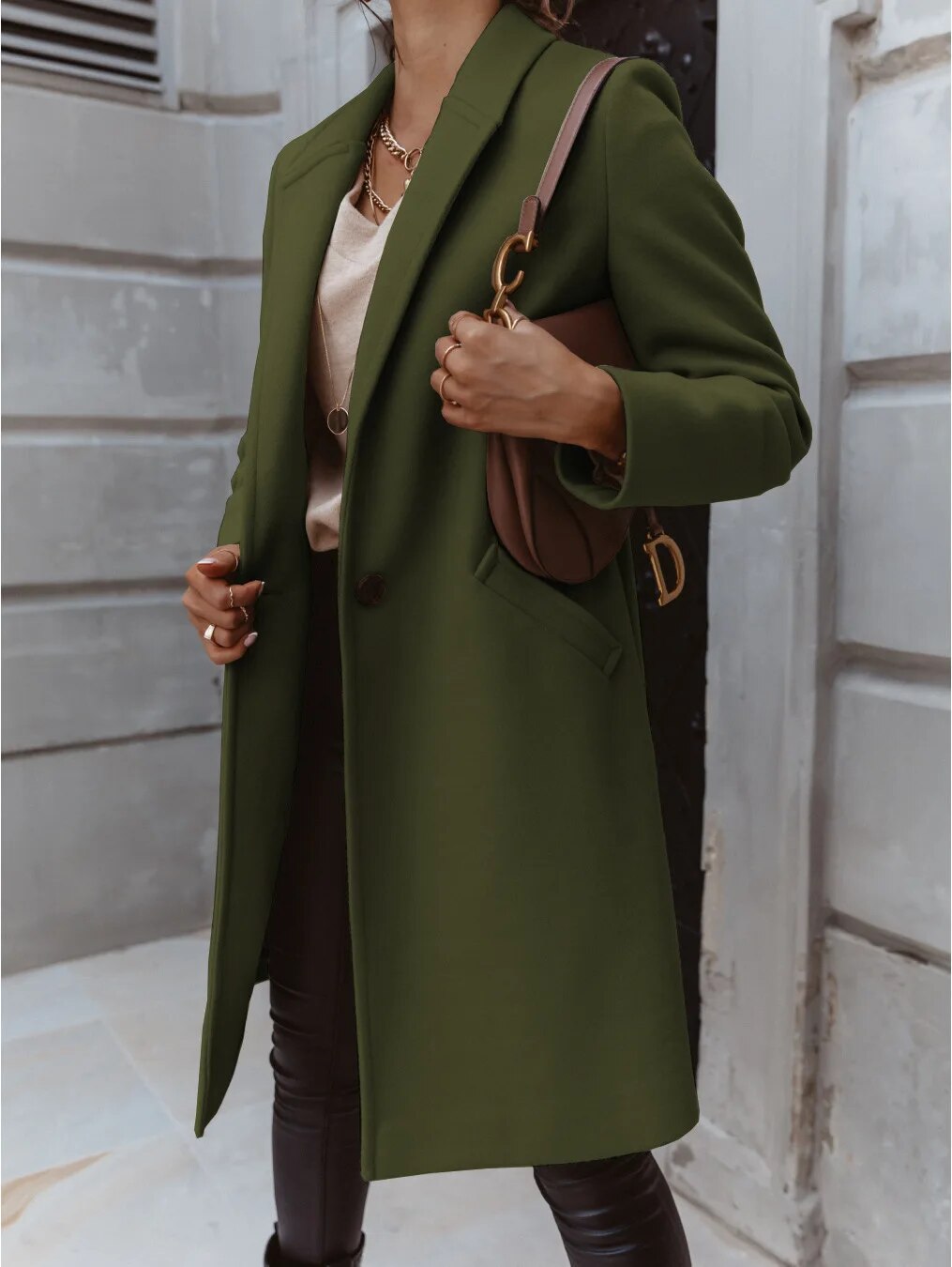 LM | Effortless and chic winter jacket