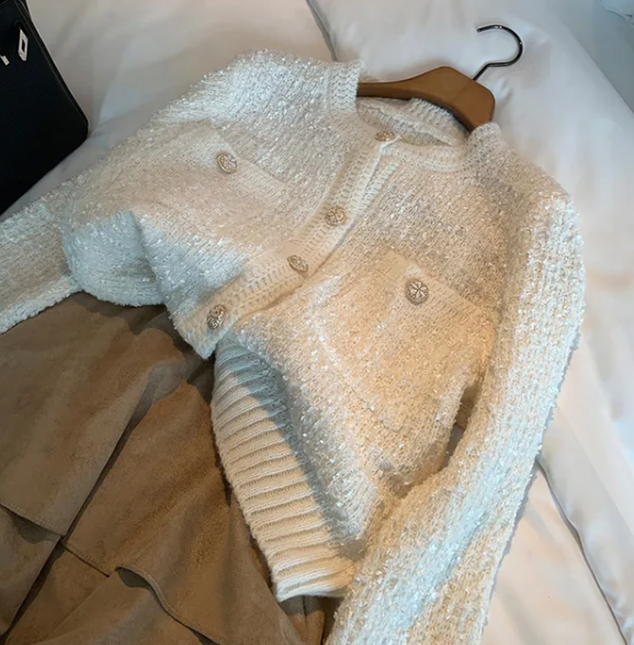 LM | Relaxed and timeless winter cardigan