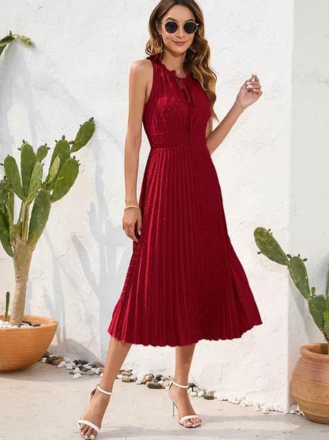 LM | Black pleated dress with halterneck