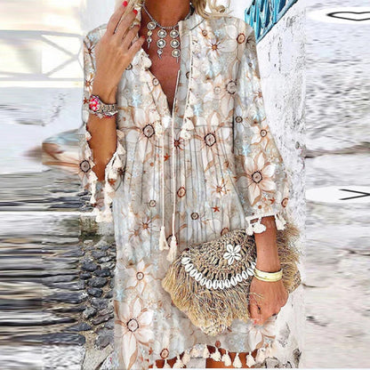 LM | Printed vintage dress with V-neckline