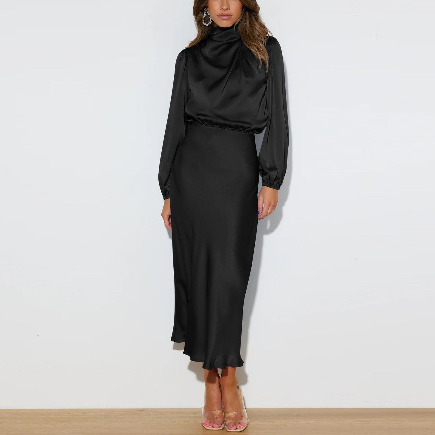 LM | Elegant long-sleeved dress
