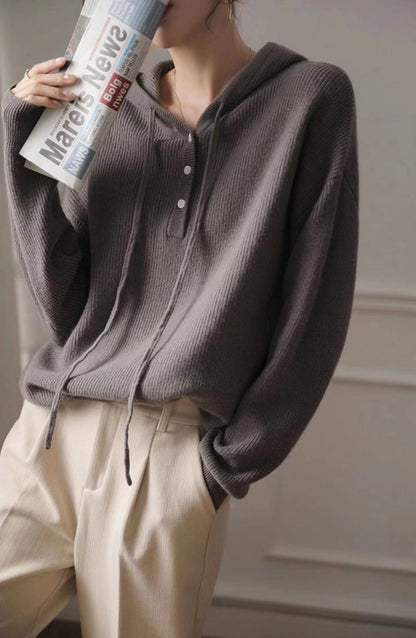 LM | Trendy and elegant winter sweater
