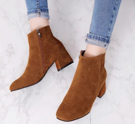 Versatile and Supportive Orthopedic Boots