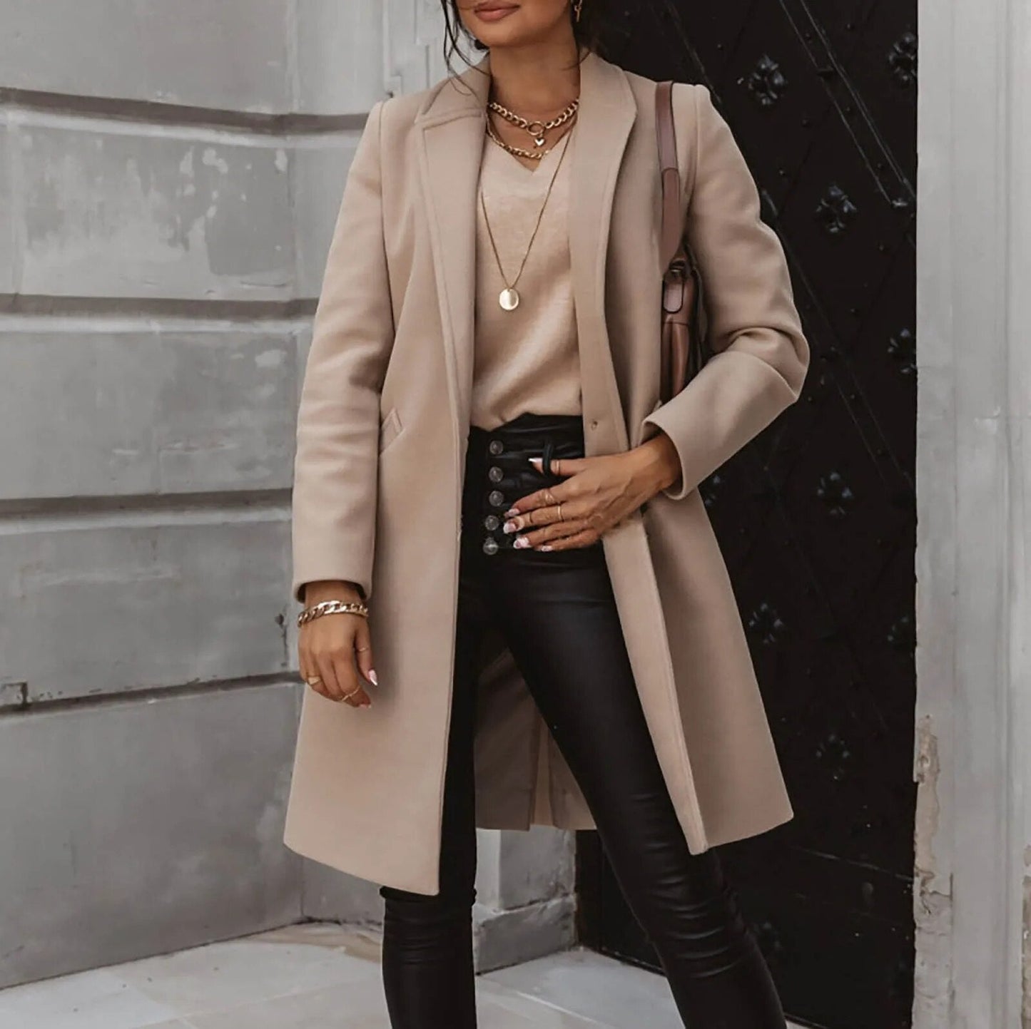 LM | Effortless and chic winter jacket