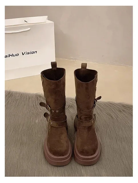 Tailored and Comfortable Orthopedic Boots