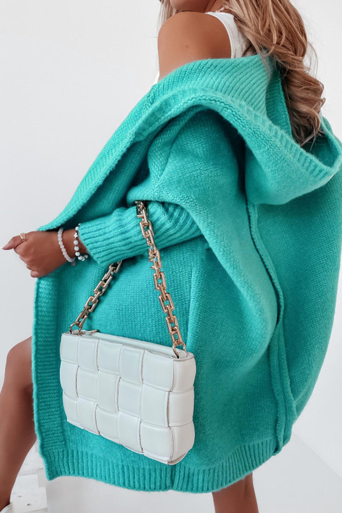 LM | Tailored and elegant cardigan