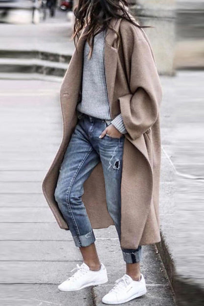 TS | Elegant coat with oversized lapels