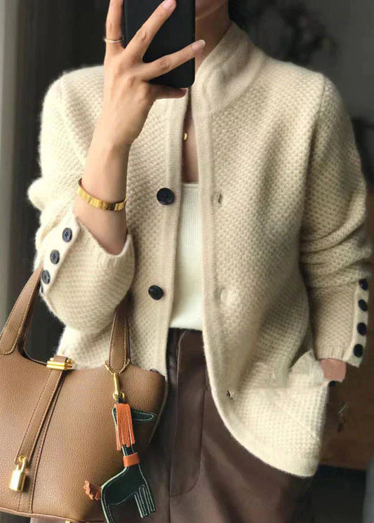 LM | Elegant and versatile winter sweater