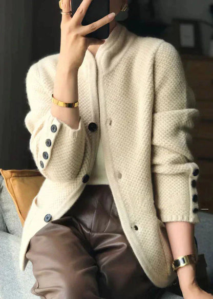 LM | Elegant and versatile winter sweater