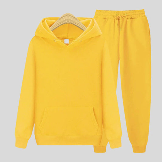 LM | Effortless and trendy winter sweaters
