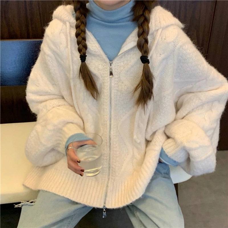 LM | Relaxed and timeless winter cardigan