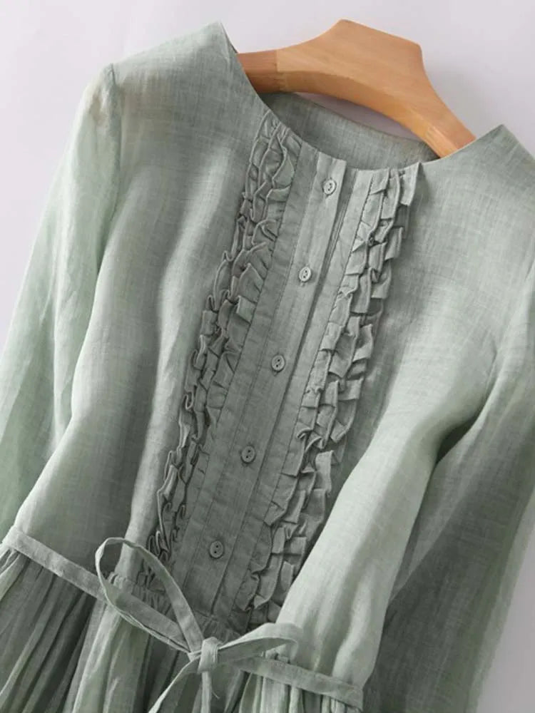 LM | Stylish linen dress