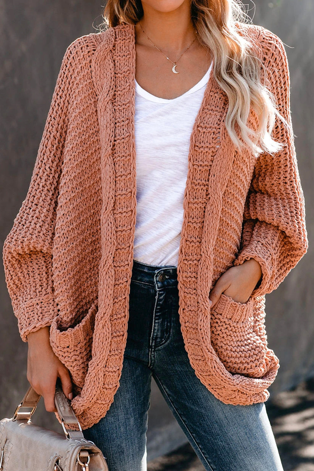 LM | Trendy and elegant winter cardigan