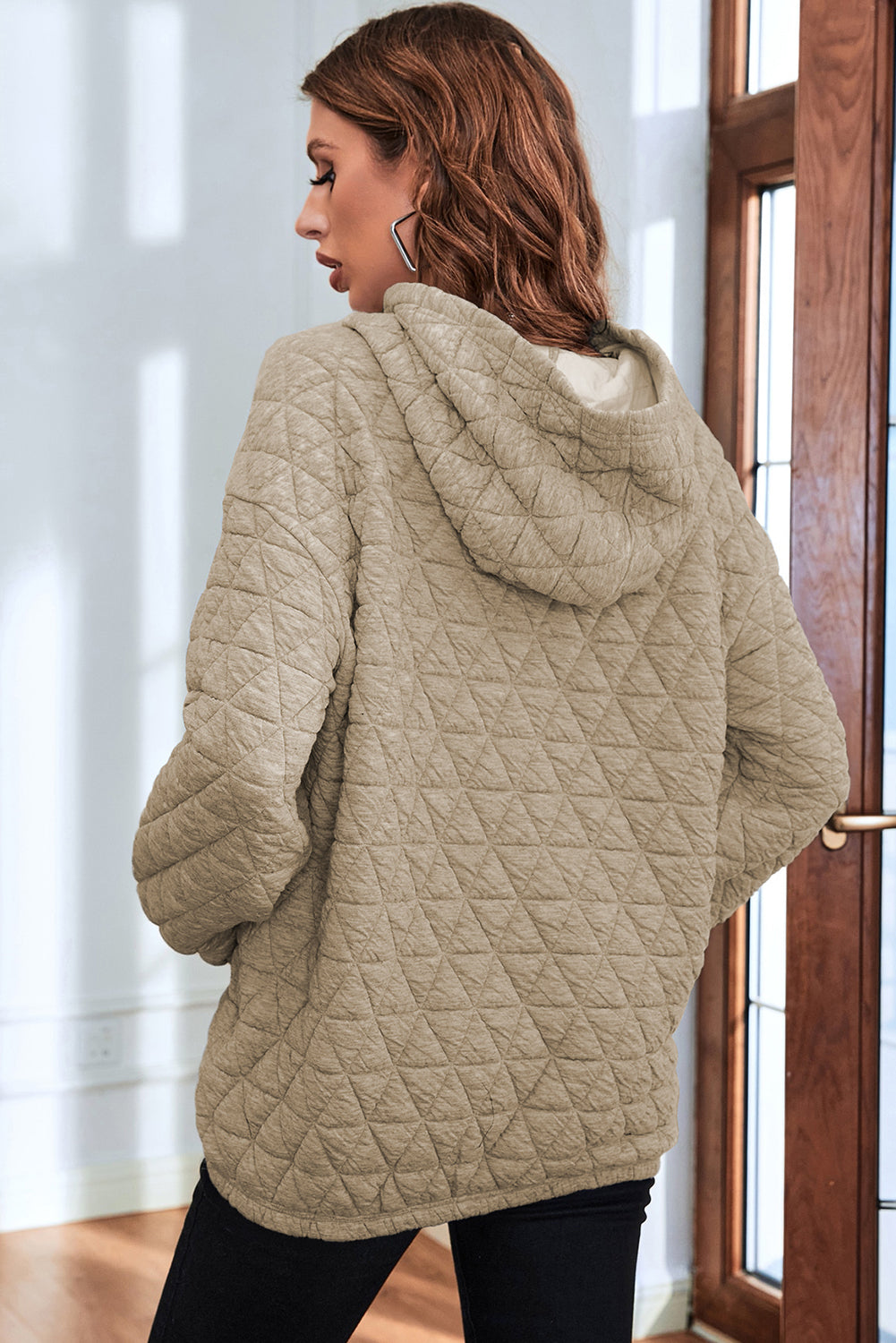 LM | Elegant and casual hoodie