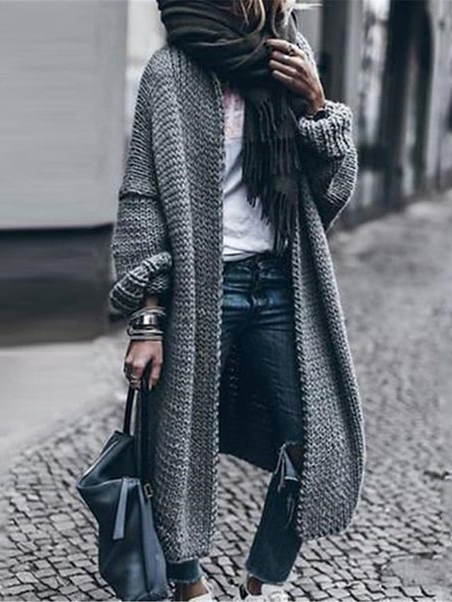 LM | Stylish and elegant winter sweater