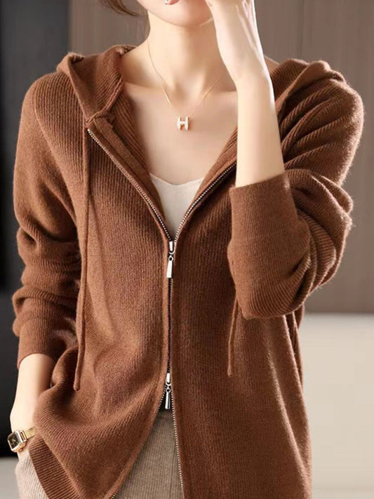 LM | Fashionable and effortless winter sweater