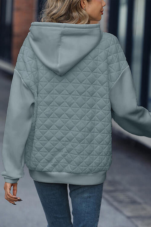 LM | Classic and elegant winter hoodie